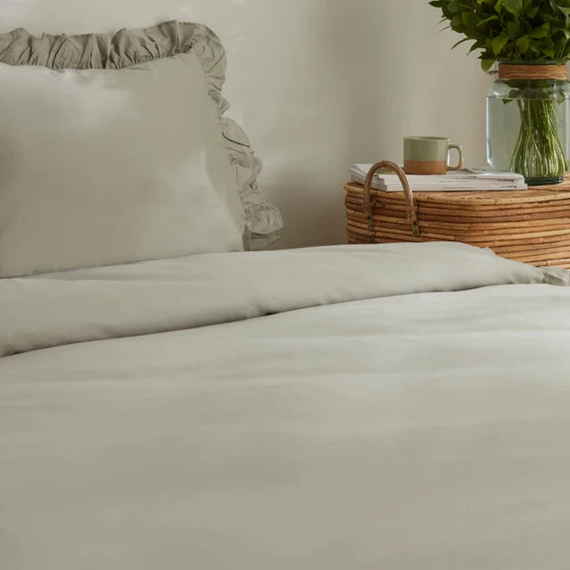 Karaca Home Pure Ruffle 100% Baumwolle King Size Bettwäsche Set Salbei