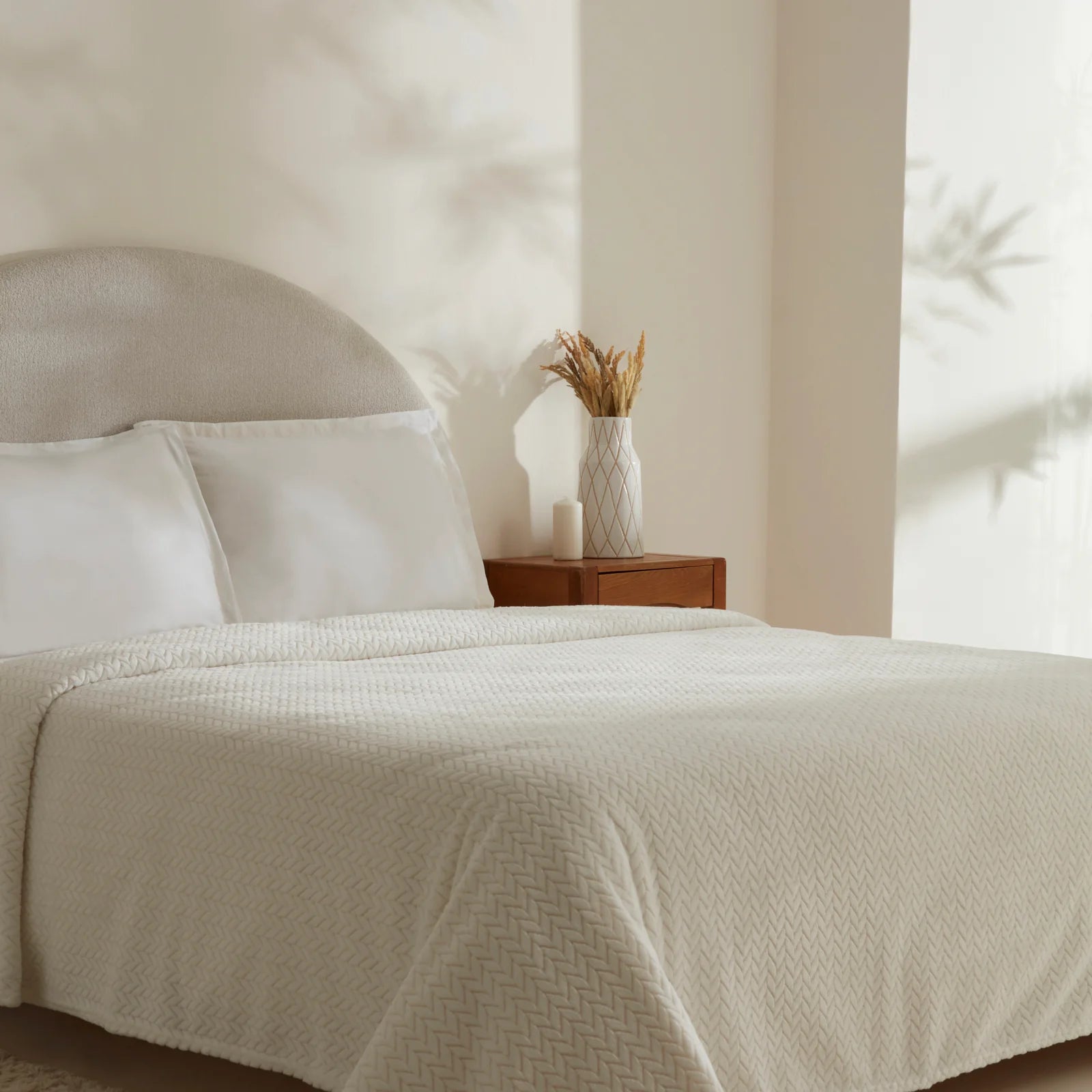 Premium Double Bed Cover