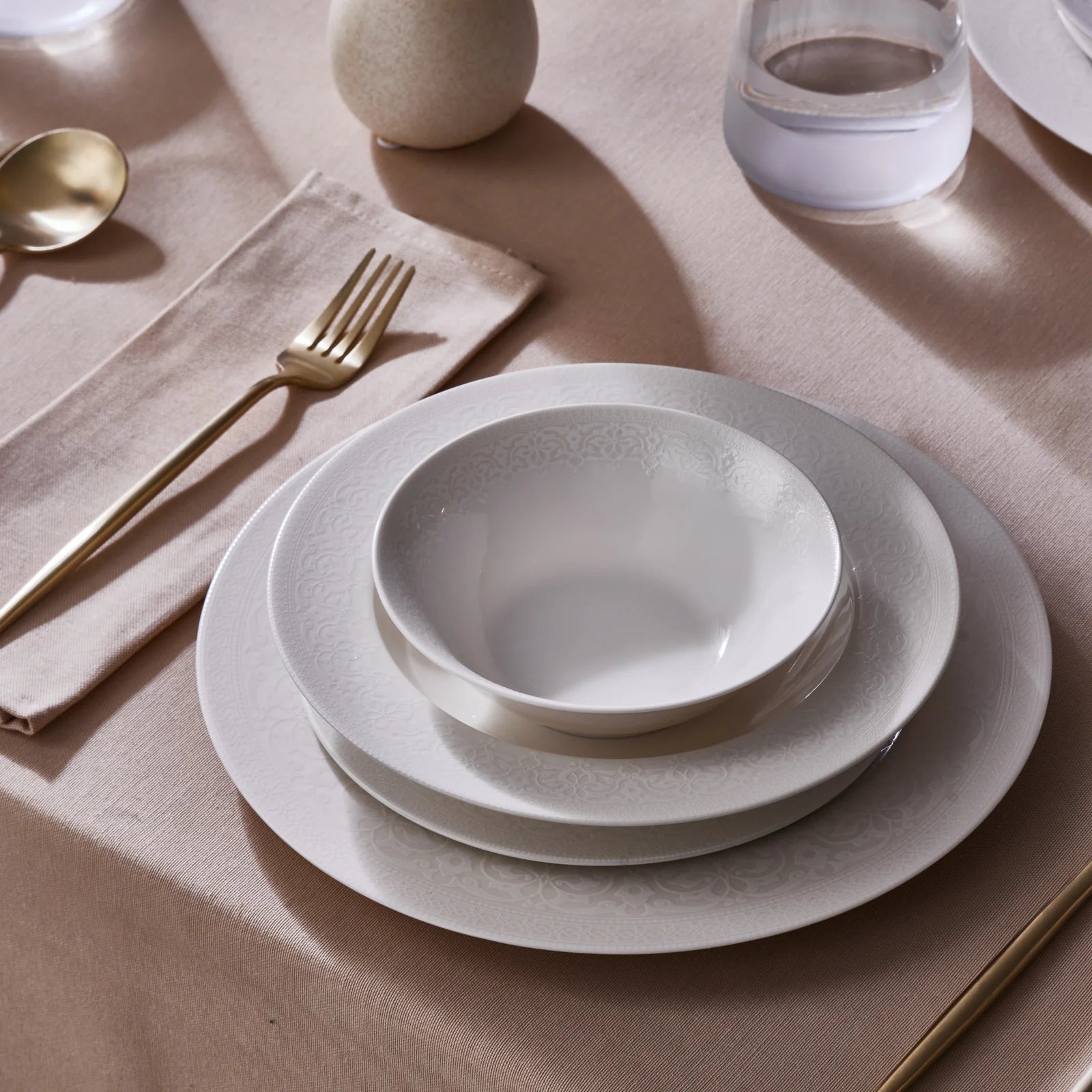 8683650359869-KARACANEWDOMEDINNERW_24PIECE_WHITE11.jpg