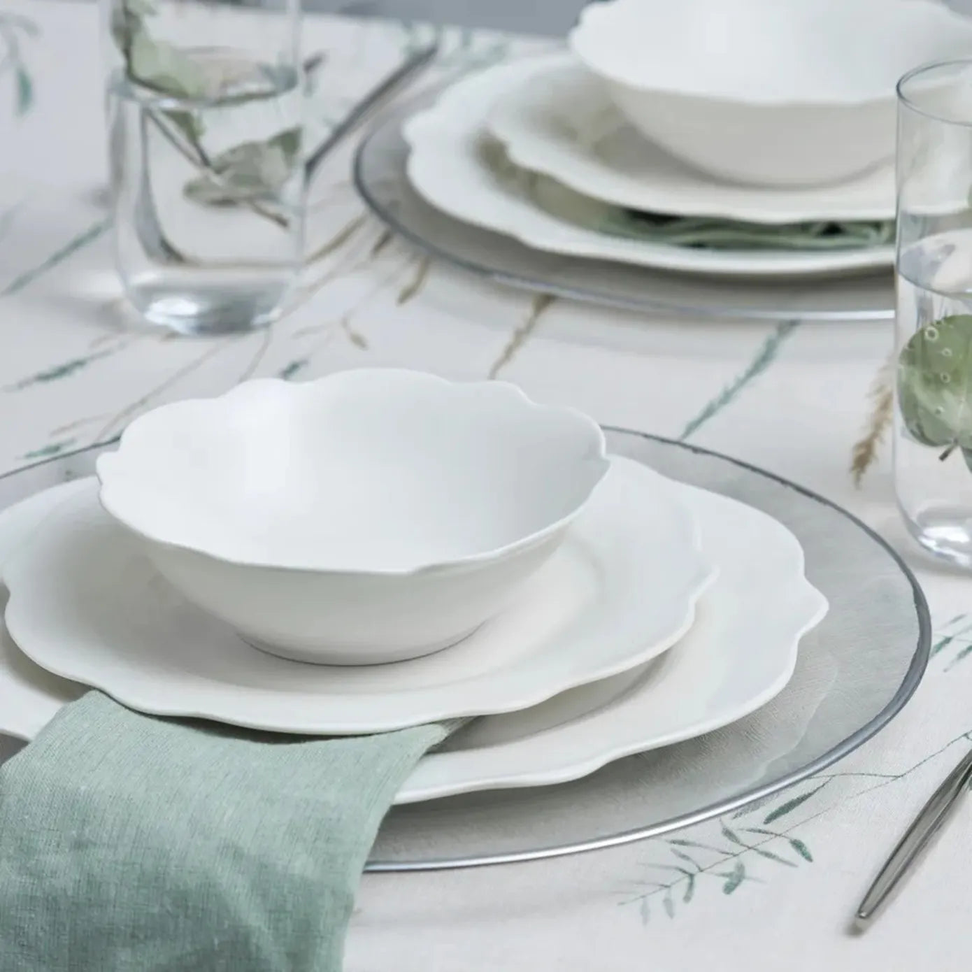 Contemporary Ceramic Dinnerware Set